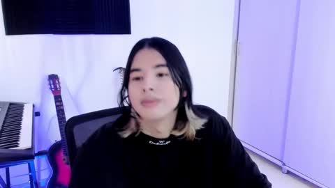 Snapshot of jordiwilldd chatting on 11/02/25, 03:47 Jiho online show from 11/02/25, 03:47