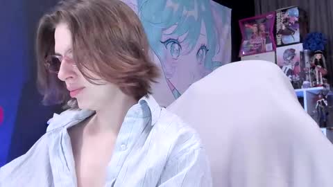 Rose online show from 04/19/26, 04:50