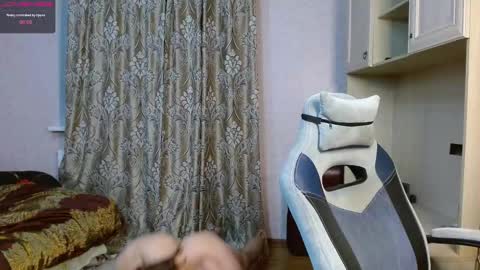 Jora online show from 02/12/25, 06:51