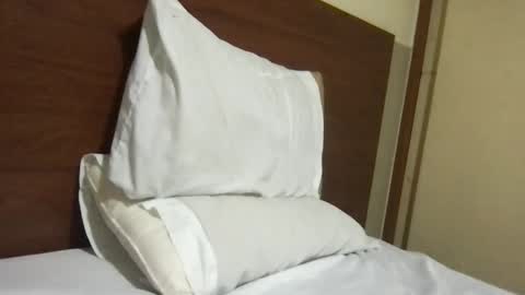 jose1234563 online show from 04/29/26, 02:37