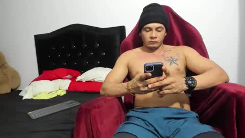 Snapshot of jose22leal chatting on 06/03/26, 07:19 Jose22Cm online show from 06/03/26, 07:19