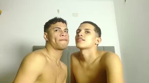 Snapshot of jose_and_daniel chatting on 07/05/26, 04:52 JOSE AND DANIEL online show from 07/05/26, 04:52