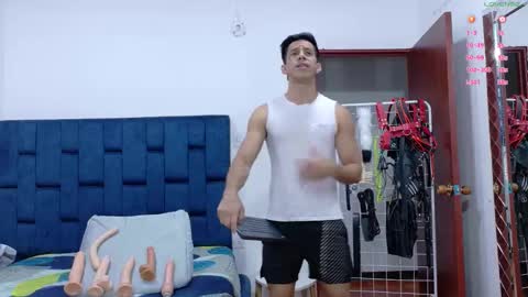 jose_rumbero91 online show from 01/14/26, 12:05