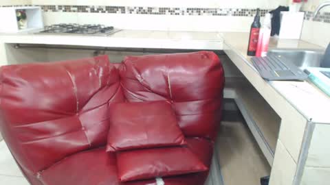 Snapshot of jose_sexycumm chatting on 01/18/25, 11:00 jose_sexycumm online show from 01/18/25, 11:00