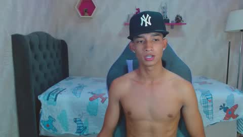 Snapshot of jose_sexycumm chatting on 03/01/25, 09:37 jose_sexycumm online show from 03/01/25, 09:37