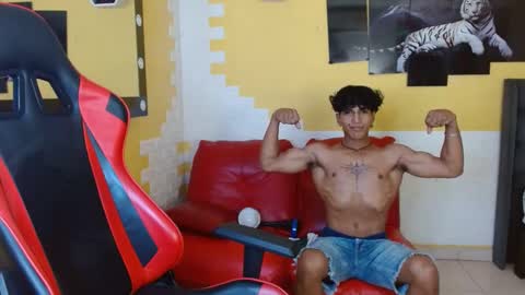 Snapshot of jose_sexycumm chatting on 09/24/25, 09:29 jose_sexycumm online show from 09/24/25, 09:29