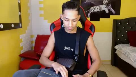Snapshot of jose_sexycumm chatting on 09/26/25, 07:18 jose_sexycumm online show from 09/26/25, 07:18