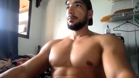 Snapshot of josefit06 chatting on 02/17/26, 07:42 josefit06 online show from 02/17/26, 07:42