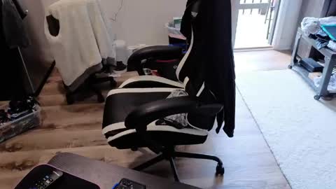 Josef online show from 03/21/26, 03:04