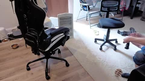 Josef online show from 04/05/26, 04:37