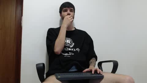 alejandro online show from 04/22/26, 02:03