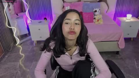 Joselyn  online show from 04/23/26, 12:29