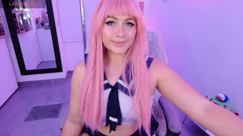 Sofia Garcia online show from 04/17/26, 12:35