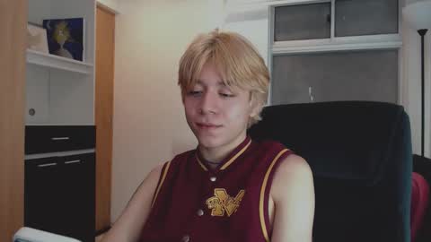 Snapshot of joseon_cute chatting on 05/06/26, 03:35 joseon_cute online show from 05/06/26, 03:35