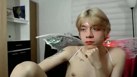 Snapshot of joseon_cute chatting on 05/20/26, 01:12 joseon_cute online show from 05/20/26, 01:12