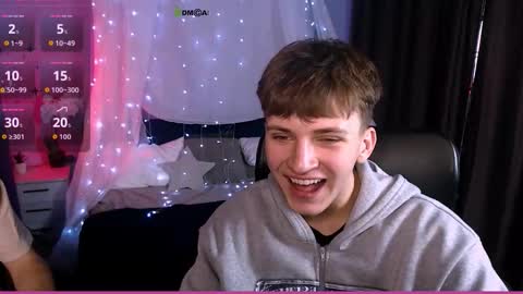 joseph_bear_ online show from 11/12/25, 07:57