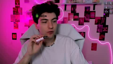 joseph_bear_ online show from 04/13/26, 08:31