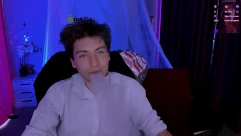 joseph_bear_ online show from 04/23/26, 12:29