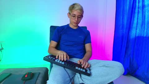 JOSEPH BROWN online show from 01/16/25, 08:36