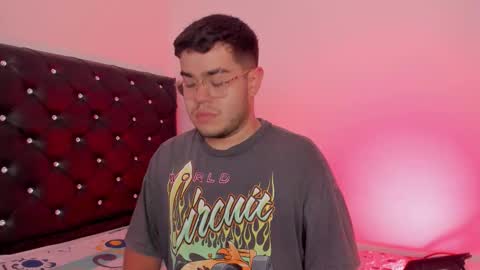 Snapshot of joseph_connor5 chatting on 03/01/26, 01:51 joseph online show from 03/01/26, 01:51