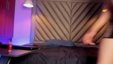 Snapshot of josephinelancaster chatting on 02/22/25, 10:31 josephinelancaster online show from 02/22/25, 10:31