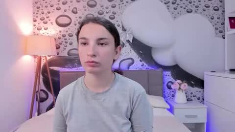 Josephine online show from 05/06/26, 12:10