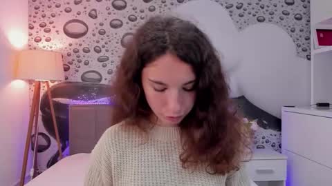 Josephine online show from 05/11/26, 12:11