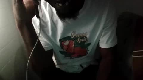 Snapshot of josephlongwat29 chatting on 11/09/25, 02:32 josephlongwat29 online show from 11/09/25, 02:32