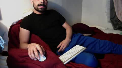 Snapshot of josephs1990 chatting on 01/14/25, 02:08 josephs1990 online show from 01/14/25, 02:08