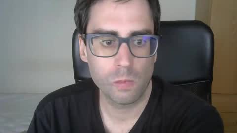 Snapshot of josevd chatting on 06/01/26, 11:01 Jose online show from 06/01/26, 11:01