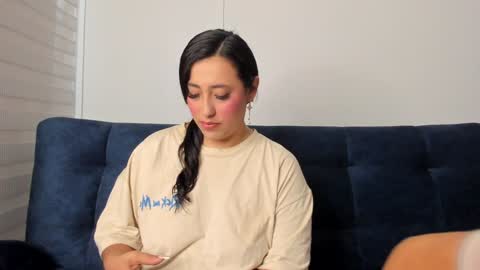 Snapshot of josh_and_dilany chatting on 12/12/24, 01:49 Dilany Josh online show from 12/12/24, 01:49