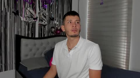 Snapshot of josh_and_dilany chatting on 02/04/25, 02:10 Dilany Josh online show from 02/04/25, 02:10