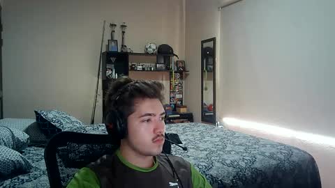 Snapshot of josh_fucks420 chatting on 09/24/25, 08:12 Josh online show from 09/24/25, 08:12