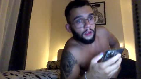 Snapshot of josh_xo chatting on 10/05/25, 06:39 josh_xo online show from 10/05/25, 06:39