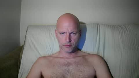 Snapshot of joshking2017 chatting on 01/06/25, 01:08 joshking2017 online show from 01/06/25, 01:08