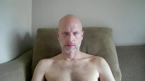 Snapshot of joshking2017 chatting on 02/09/25, 02:50 joshking2017 online show from 02/09/25, 02:50