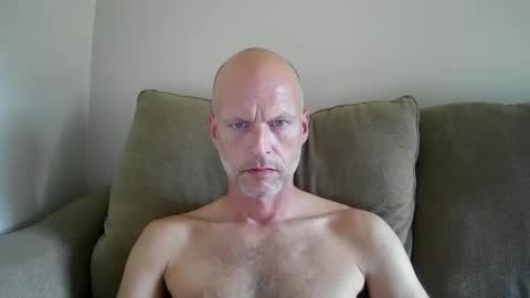 Snapshot of joshking2017 chatting on 09/20/25, 02:29 joshking2017 online show from 09/20/25, 02:29