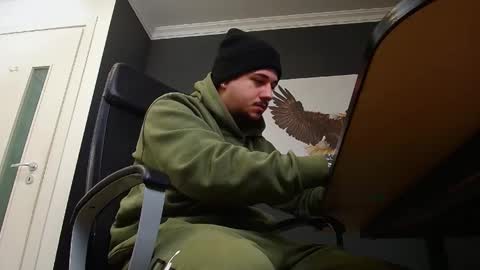 Snapshot of joshknights chatting on 01/23/25, 05:56 JoshKnight online show from 01/23/25, 05:56