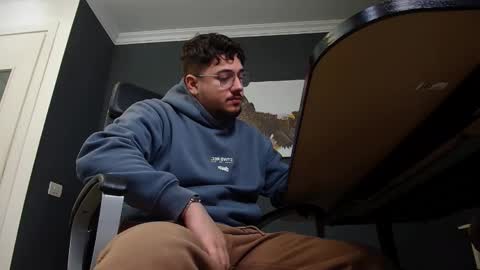 Snapshot of joshknights chatting on 02/08/25, 08:42 JoshKnight online show from 02/08/25, 08:42