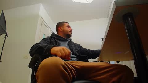 Snapshot of joshknights chatting on 10/07/25, 04:53 JoshKnight online show from 10/07/25, 04:53