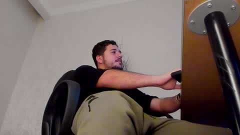 Snapshot of joshknights chatting on 11/11/25, 06:24 JoshKnight online show from 11/11/25, 06:24