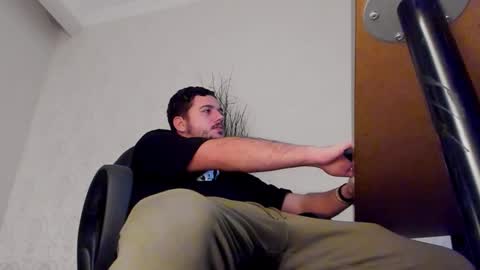 Snapshot of joshknights chatting on 11/14/25, 07:29 JoshKnight online show from 11/14/25, 07:29