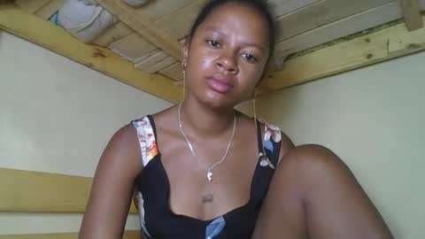 josiane online show from 10/28/25, 05:00