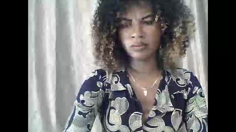 josiane online show from 11/05/25, 11:43