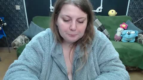 Snapshot of josiesun771 chatting on 02/15/25, 07:38 josiesun771 online show from 02/15/25, 07:38