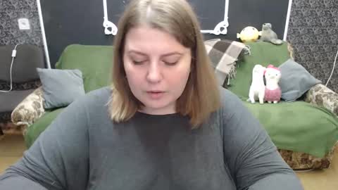 Snapshot of josiesun771 chatting on 09/29/25, 04:39 josiesun771 online show from 09/29/25, 04:39