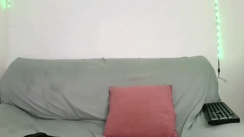 jostin_dark02 online show from 01/26/25, 04:09