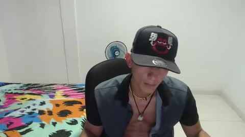 josue25sex online show from 12/20/25, 07:32