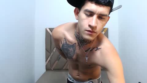 josue_linares online show from 02/17/26, 08:11