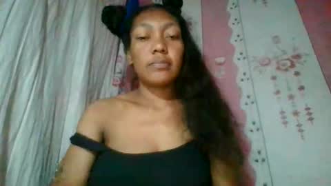 Snapshot of josy918592 chatting on 05/31/26, 02:42 josy918592 online show from 05/31/26, 02:42